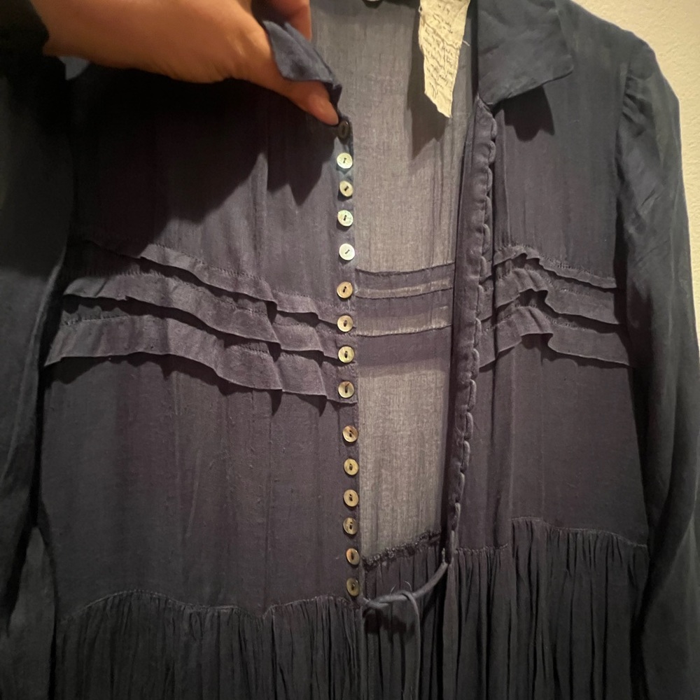 Navy Long-Sleeve Pleated Maxi tied in front Cardigan - Picture 3 of 11